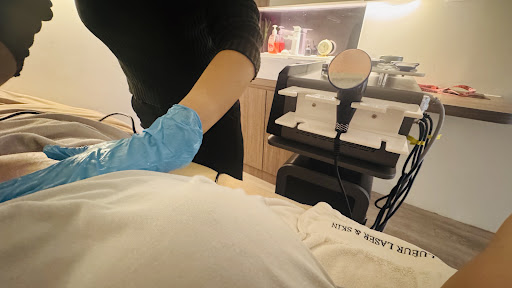 Lueur Laser & Skin