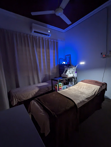 IEQAS BEAUTY SPA & MASSAGE