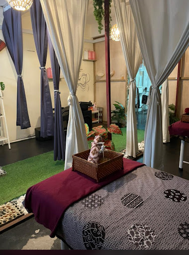 Asyiqin Beauty House Salon & Spa
