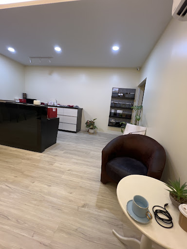De Curve Beauty & Slimming Centre